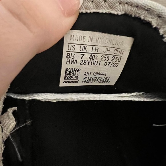Gray adidas sneakers size 8.5 - Picture 4 of 4